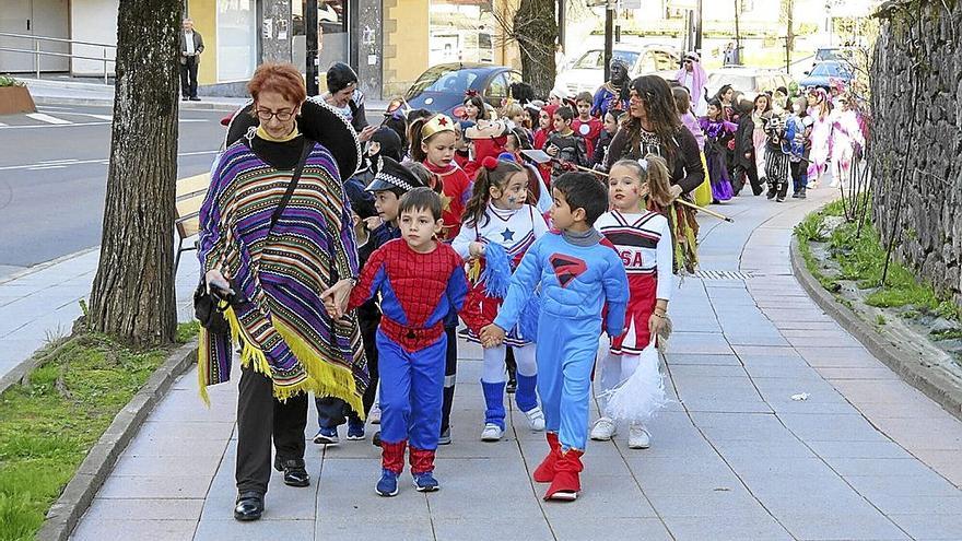 Los niños del colegio La Salle-Legazpi, el Viernes de Carnaval de 2020.