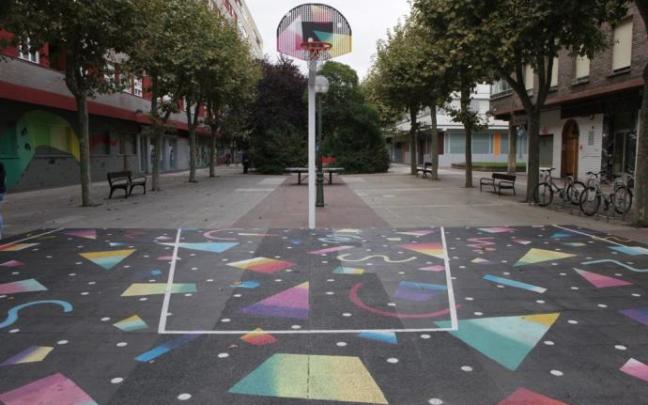 Cancha de baloncesto pintada