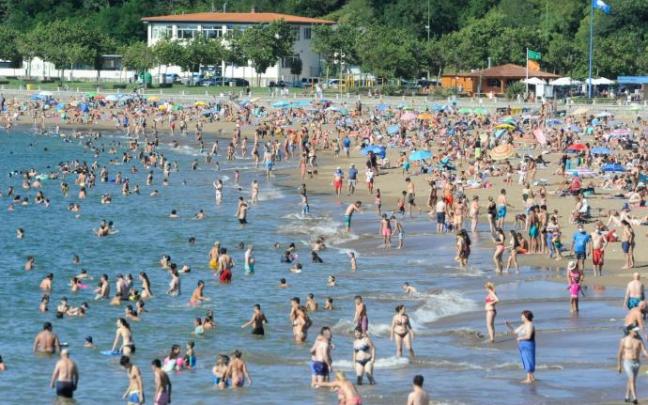 El tiempo invitará a acudir a la playa este martes en Bizkaia El tiempo invitará a acudir a la playa este martes en Bizkaia