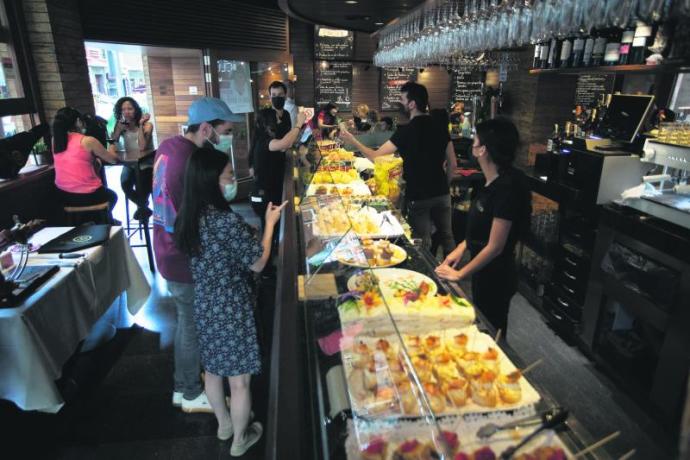 El bar Bahía de Pamplona vuelve a abrir sus puertas