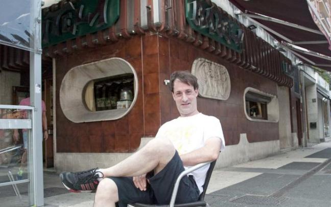 Iñigo Sáez Elvira del bar Batela de la calle Gorbea.