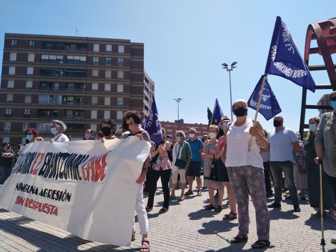 Concentración en Barakaldo por la última agresión machista.