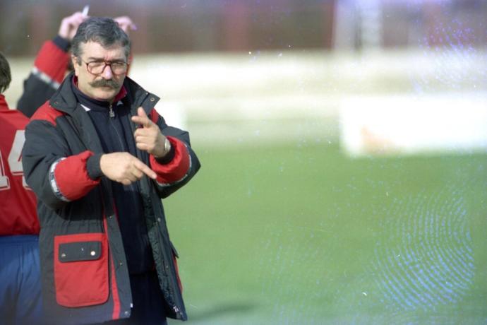 Pedro Barandalla, en un partido con el Aoiz.