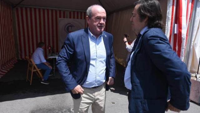 Ricardo Barkala durante la jornada con Fernando García Macua Ricardo Barkala durante la jornada con Fernando García Macua