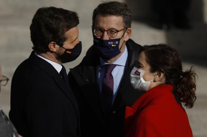 El presidente del PP, Pablo Casado; el presidente de la Xunta, Alberto Núñez Feijoo y la presidenta de la Comunidad de Madrid, Isabel Díaz Ayuso.