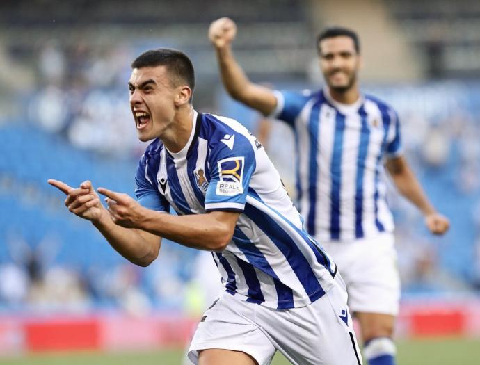 Barrenetxea celebra el tanto que le marcó al Levante, el único que hizo en el pasado campeonato