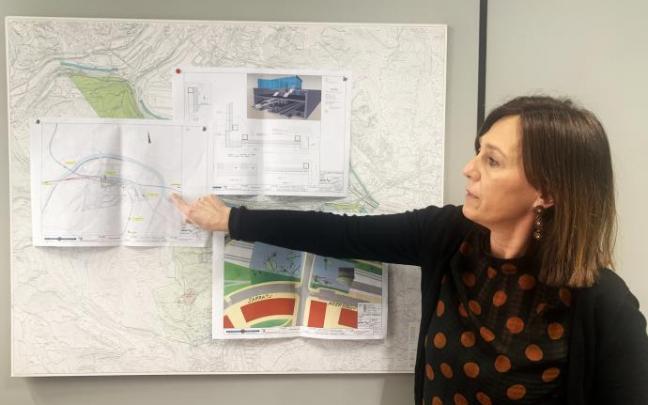 La concejala Nerea Renteria explicó a DEIA las ventajas de la estación de Sarratu.