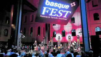 Actuación del grupo Kalakan en el Bilbao Basque Fest de 2019