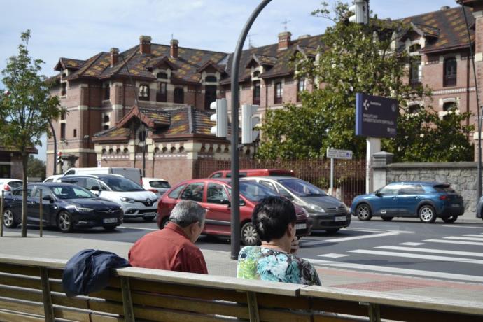 Hoy al mediodía el sonómetro instalado en los accesos al Hospital de Basurto fue el que recogió un nivel mayor de ruido en la ciudad.