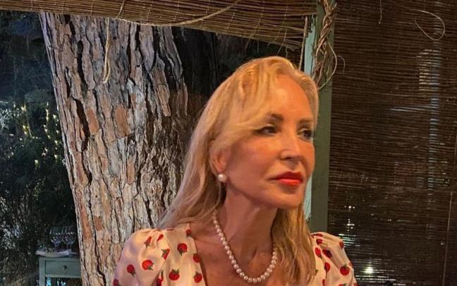 Carmen Lomana, en un restaurante. Carmen Lomana, en un restaurante.