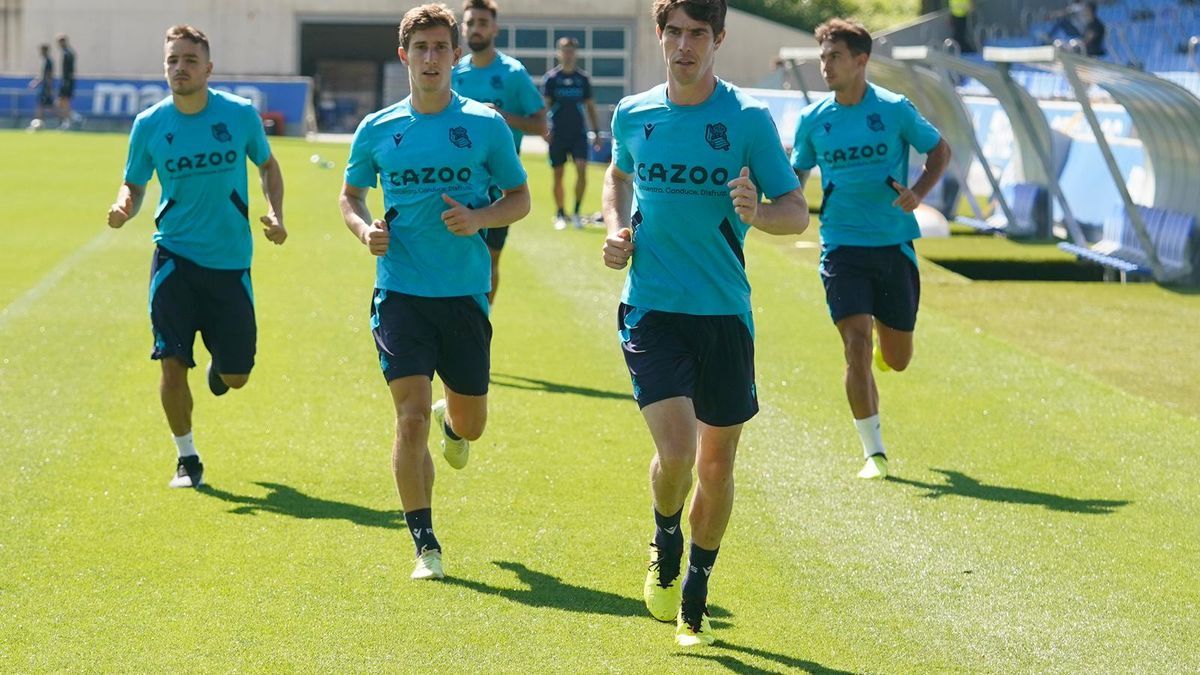 Aritz comanda el grupopor delante de Aihen, Gorosabel, Zubimendi y Brasi