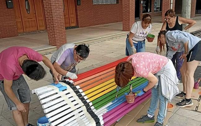 Andosilla visibiliza el D&iacute;a LGTBIQ+