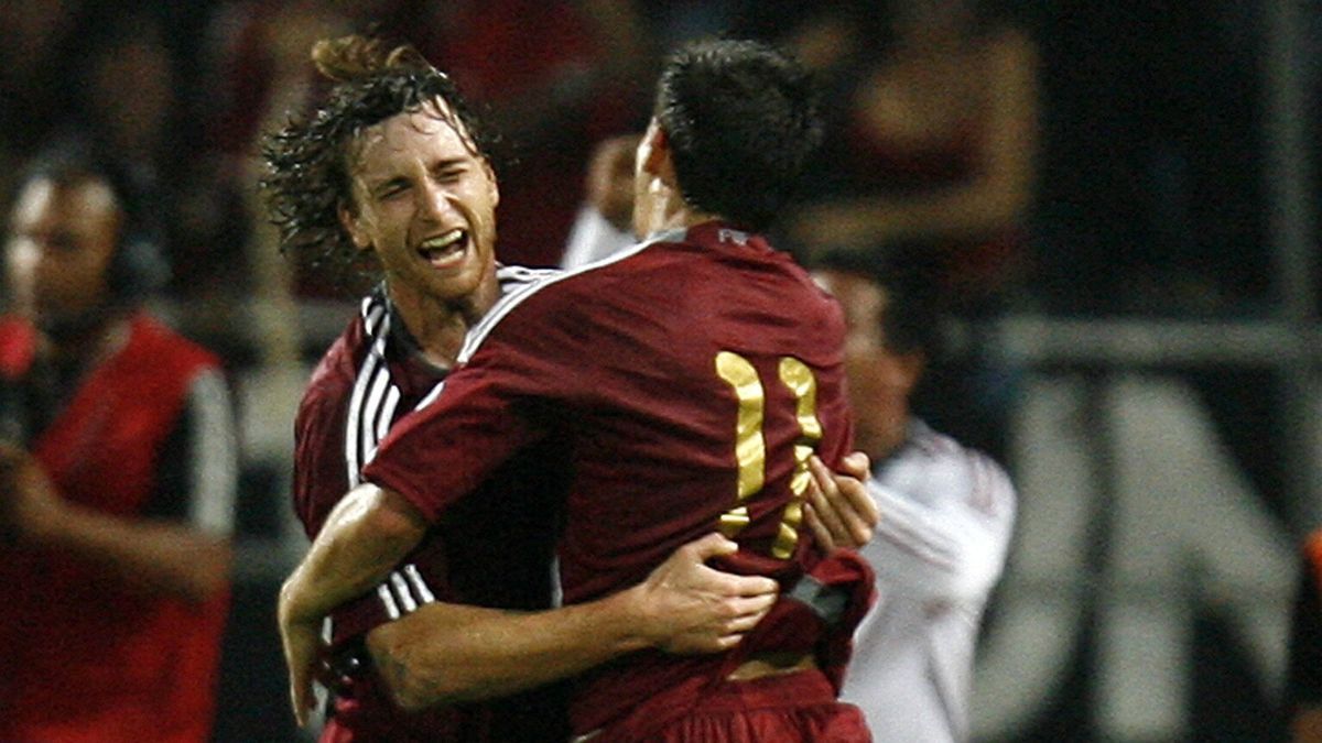 Fernando Amorebieta celebra un gol con Venezuela.