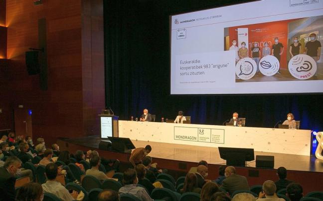 Una imagen del congreso que el Grupo Mondragon celebró el año pasado en el Kursaal de Donostia.