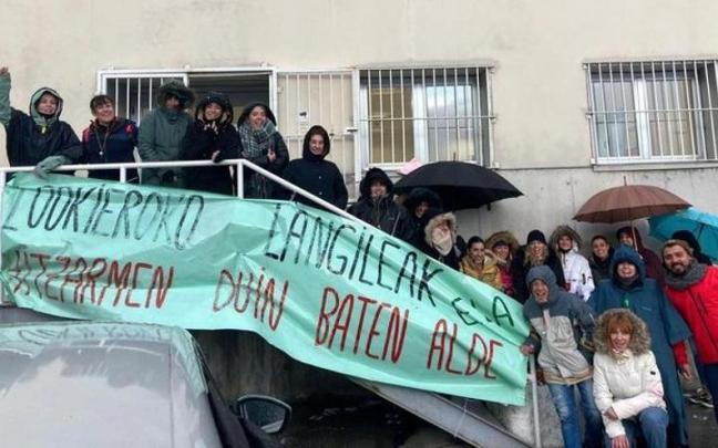 Los trabajadores de Lookiero se han concentrado este martes