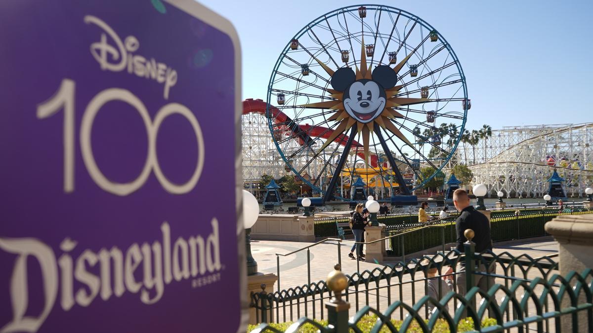 Disney ha anunciado el despido de 7.000 empleados.