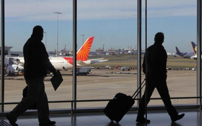 Pasajeros en el aeropuerto de Sídney Pasajeros en el aeropuerto de Sídney