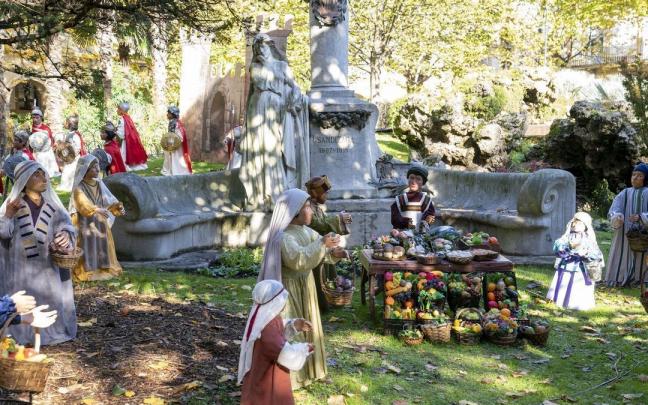 El Belén de la plaza Gipuzkoa ya está instalado en los jardines. El Belén de la plaza Gipuzkoa ya está instalado en los jardines.