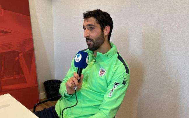 Raúl García durante la entrevista en Onda Vasca Raúl García durante la entrevista en Onda Vasca