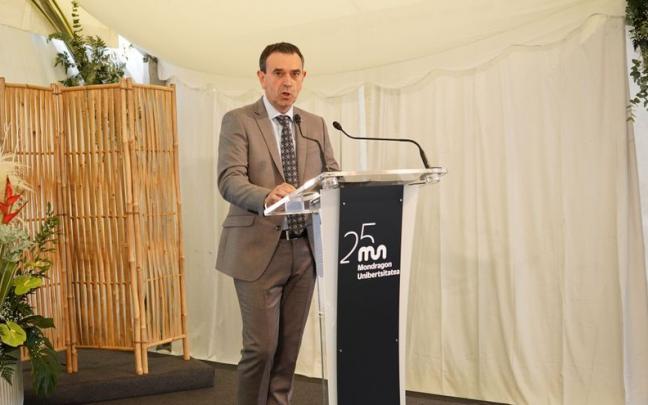 Vicente Atxa, rector de Mondragon Unibertsitatea.