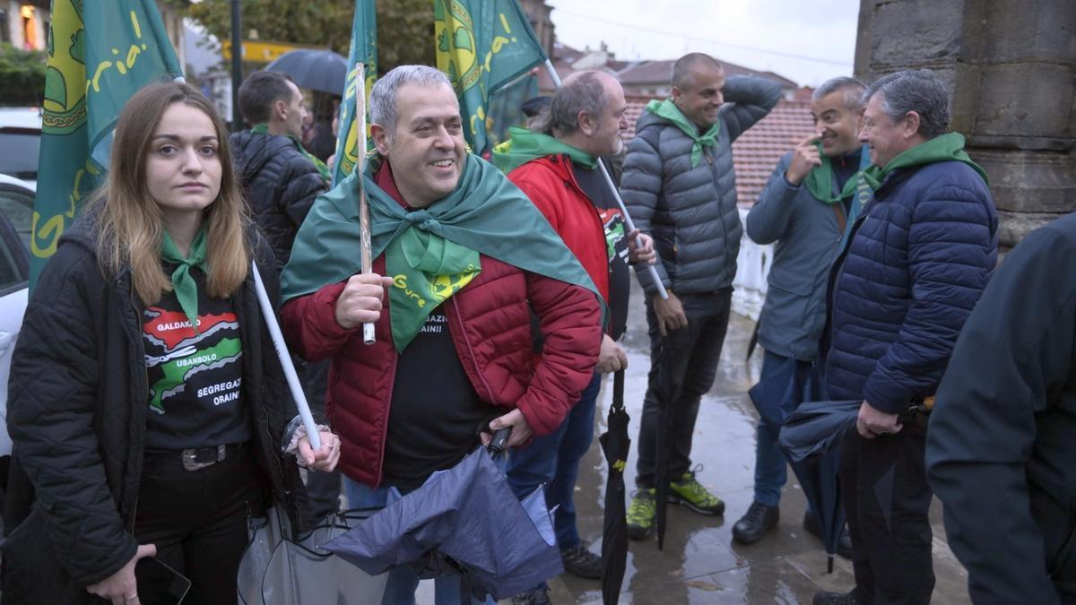 Vecinos de Usansolo viven hoy un día histórico