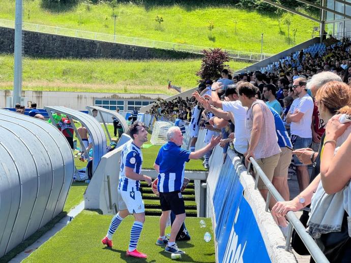 Partido del Beasain en Zubieta en la fase de ascenso a Segunda RFEF.