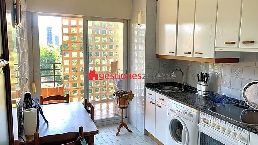 Piso en alquiler de 3 dormitorios en el barrio de La Peña