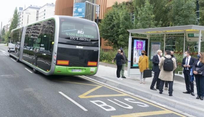 Viaje de prueba del bus eléctrico por Vitoria.