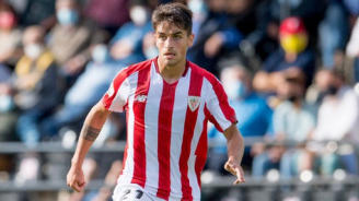 Beñat Prados, durante un partido con el Bilbao Athletic.