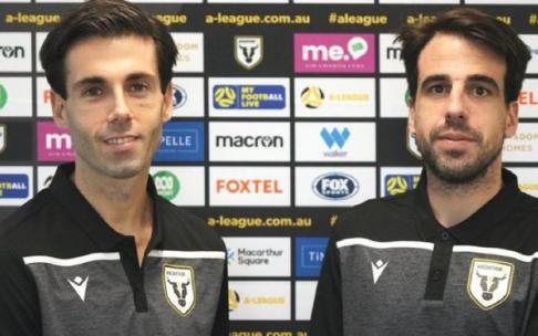 Beñat y Susaeta durante su presentación como jugadores del Macarthur australiano