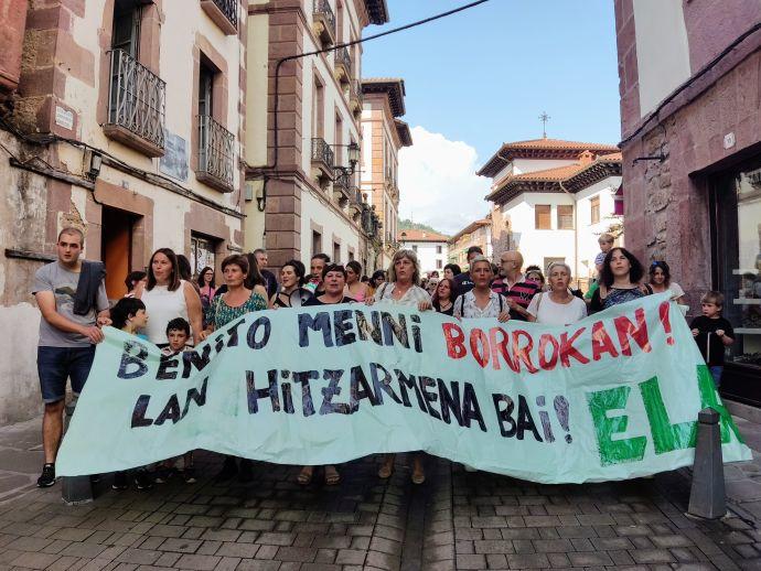 Las trabajadoras del Centro Hospitalario Benito Menni exigien un convenio digno.