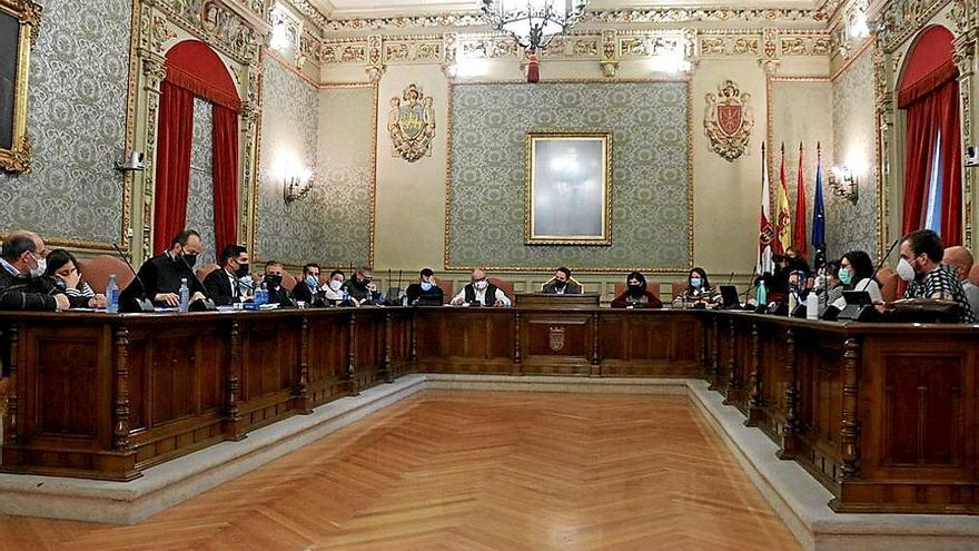 Una imagen de un pleno anterior del Ayuntamiento de Tudela.