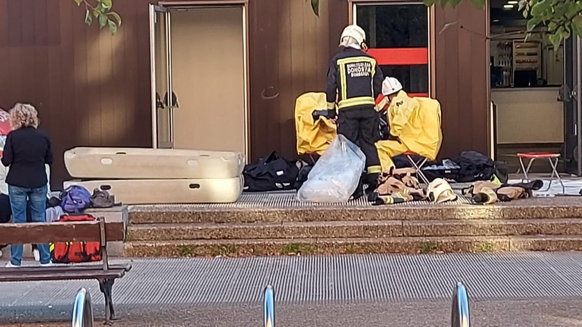 Vertido de cloro en el polideportivo de Hernani