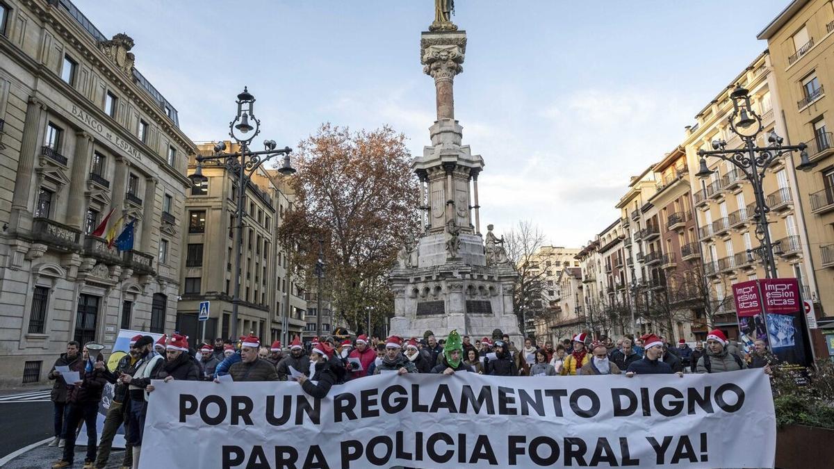 Protesta de policía forales durante la pasada Navidad