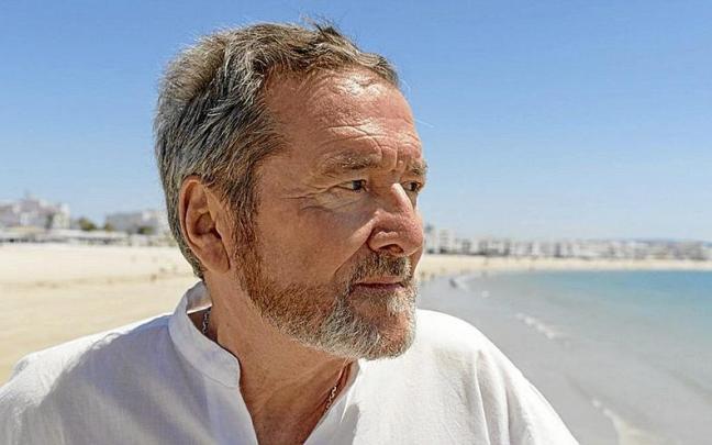 J.J. Ben&iacute;tez ha lanzado nuevo libro de la saga &lsquo;Caballo de Troya&rsquo;.