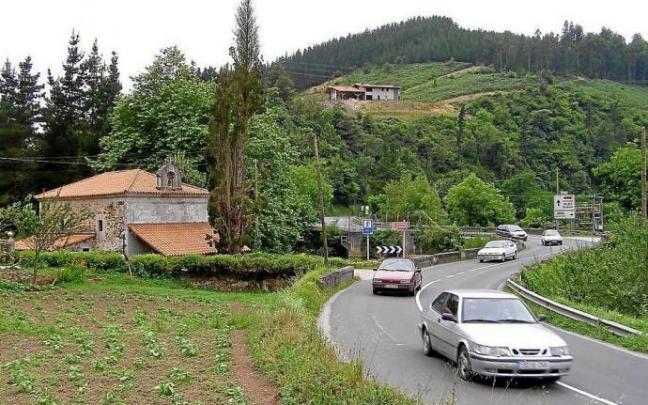 La carretera foral BI-633 conecta Markina-Xemein con Ondarroa y Lekeitio La carretera foral BI-633 conecta Markina-Xemein con Ondarroa y Lekeitio