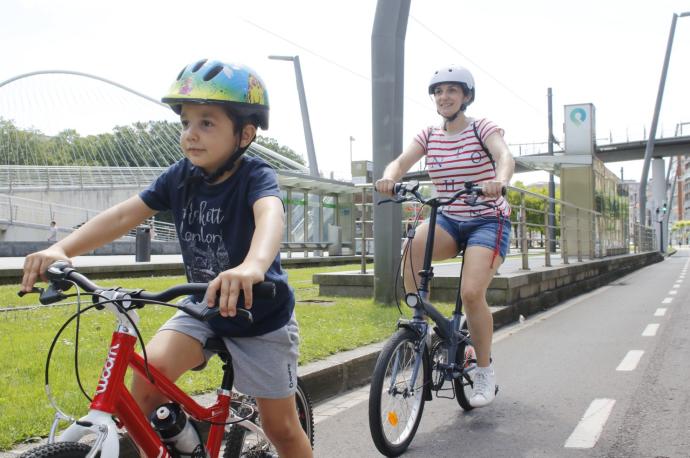 Los cursos tienen como objetivo mejorar la seguridad de ciclistas y usuarios de patinetes eléctricos