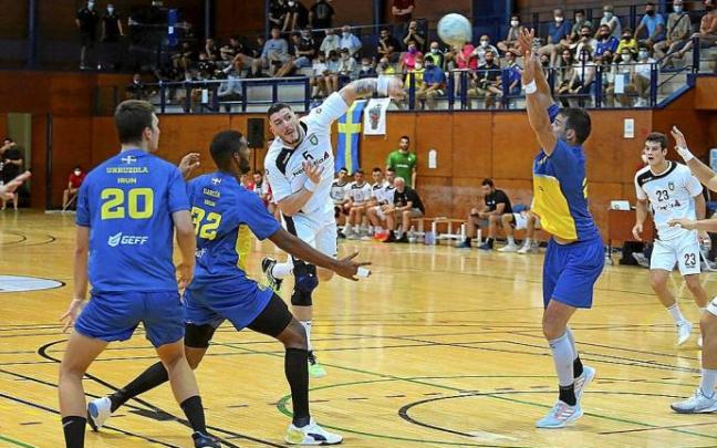 El Bidasoa se estrenó con un triunfo en el Torneo de Egia. Foto: Gorka Estrada El Bidasoa se estrenó con un triunfo en el Torneo de Egia. Foto: Gorka Estrada