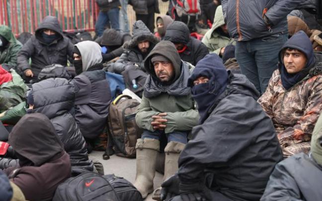 Inmigrantes en la frontera entre Bielorrusia y Polonia