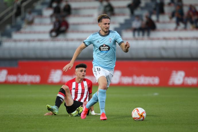 Kepa Uriarte debutó ayer en el once inicial del Bilbao Athletic.