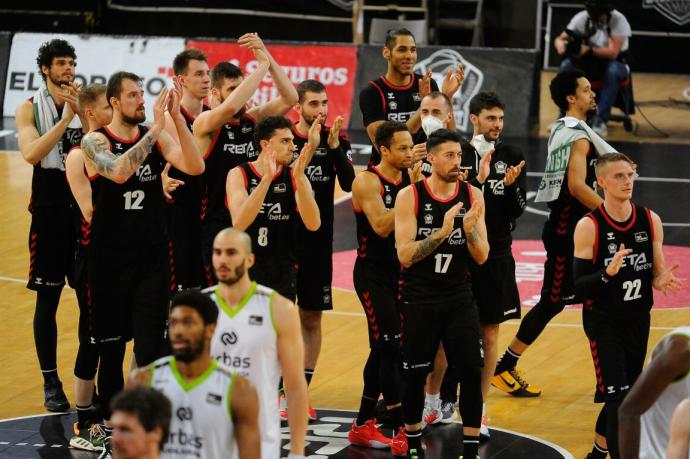 El Bilbao Basket gana al Fuenlabrada (87-82) y se mantiene a flote