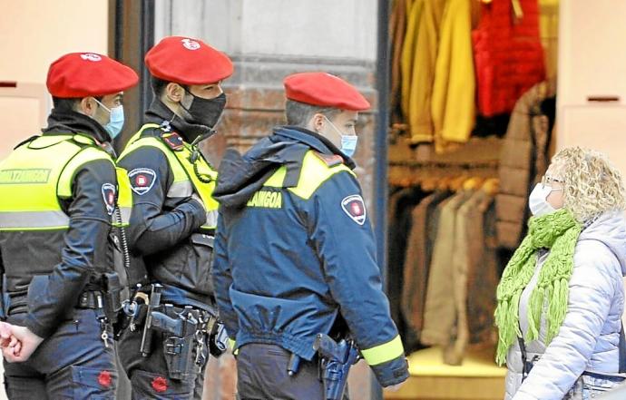 Las multas impuestas por incumplimientos del estado de alarma se están devolviendo. Foto: Oskar González