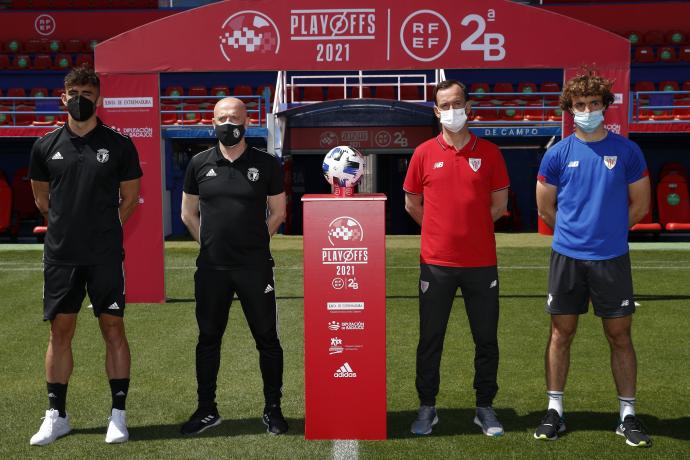 Eneko Undabarrena, Juan Calero, Joseba Etxeberria y Juan Artola.