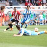 Imagen del duelo entre el Bilbao Athletic y el Deportivo disputado en Lezama.