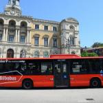 Una unidad de Bilbobus en Bilbao.