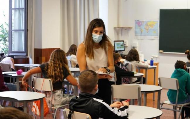 Acuerdo con la mayoría sindical para incrementar profesores y reducir ratios