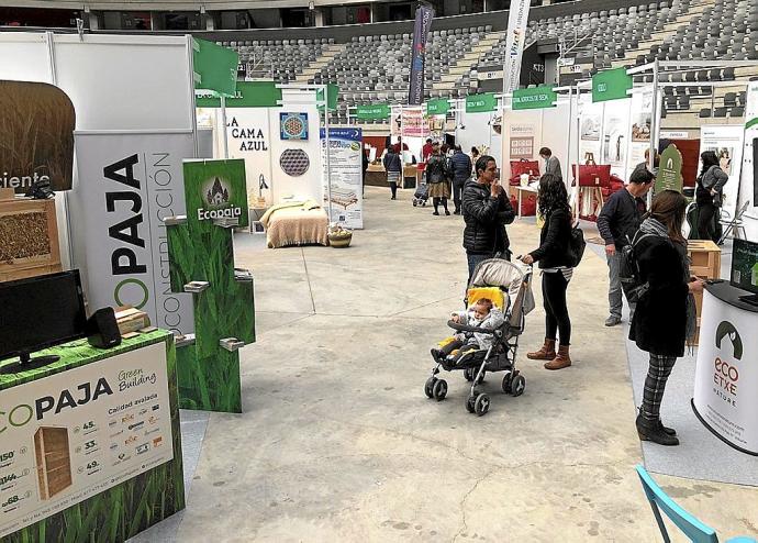 Vista de una edición anterior de la feria Bioaraba, en el Iradier Arena. Foto: Archivo DNA