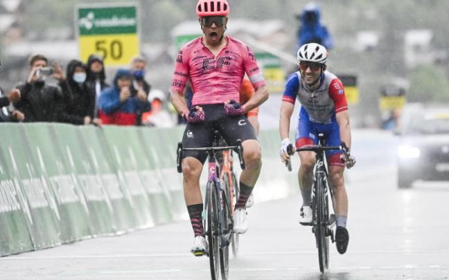 Bissegger, vencedor de la cuarta etapa del Tour de Suiza. Bissegger, vencedor de la cuarta etapa del Tour de Suiza.