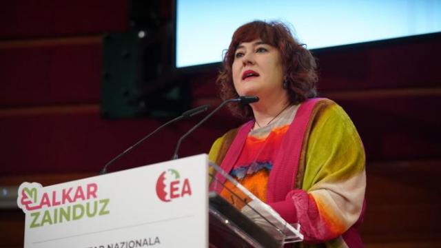 Eba Blanco tras ser reelegida secretaria general de EA.