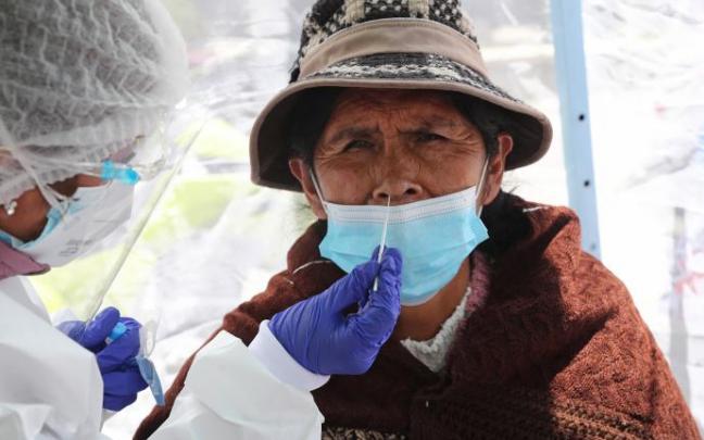 Del 20 al 26 de diciembre se confirmaron 4,9 millones de casos en el planeta